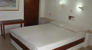 Kokkinakis Apartment